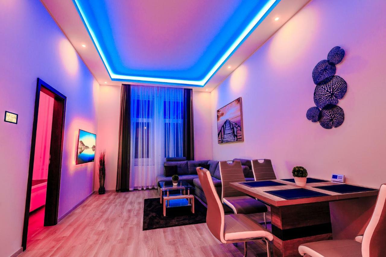 Luxury Smart Apartments Szeged Esterno foto