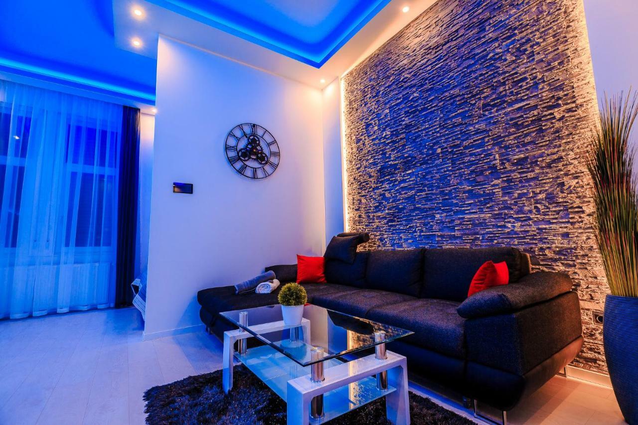 Luxury Smart Apartments Szeged Esterno foto