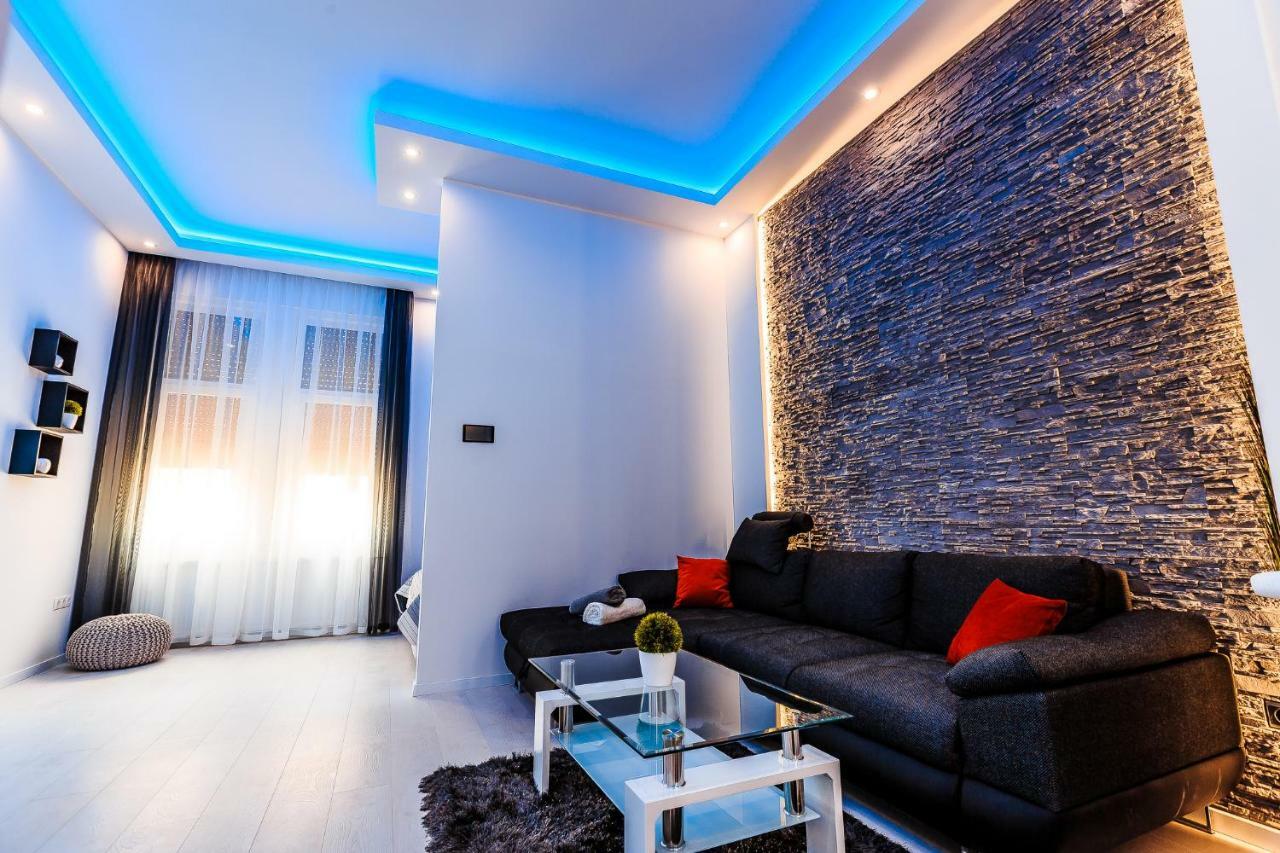 Luxury Smart Apartments Szeged Esterno foto