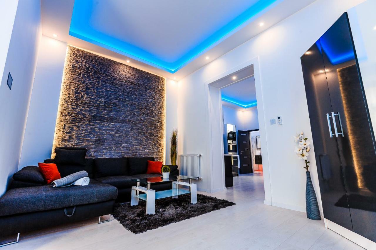 Luxury Smart Apartments Szeged Esterno foto