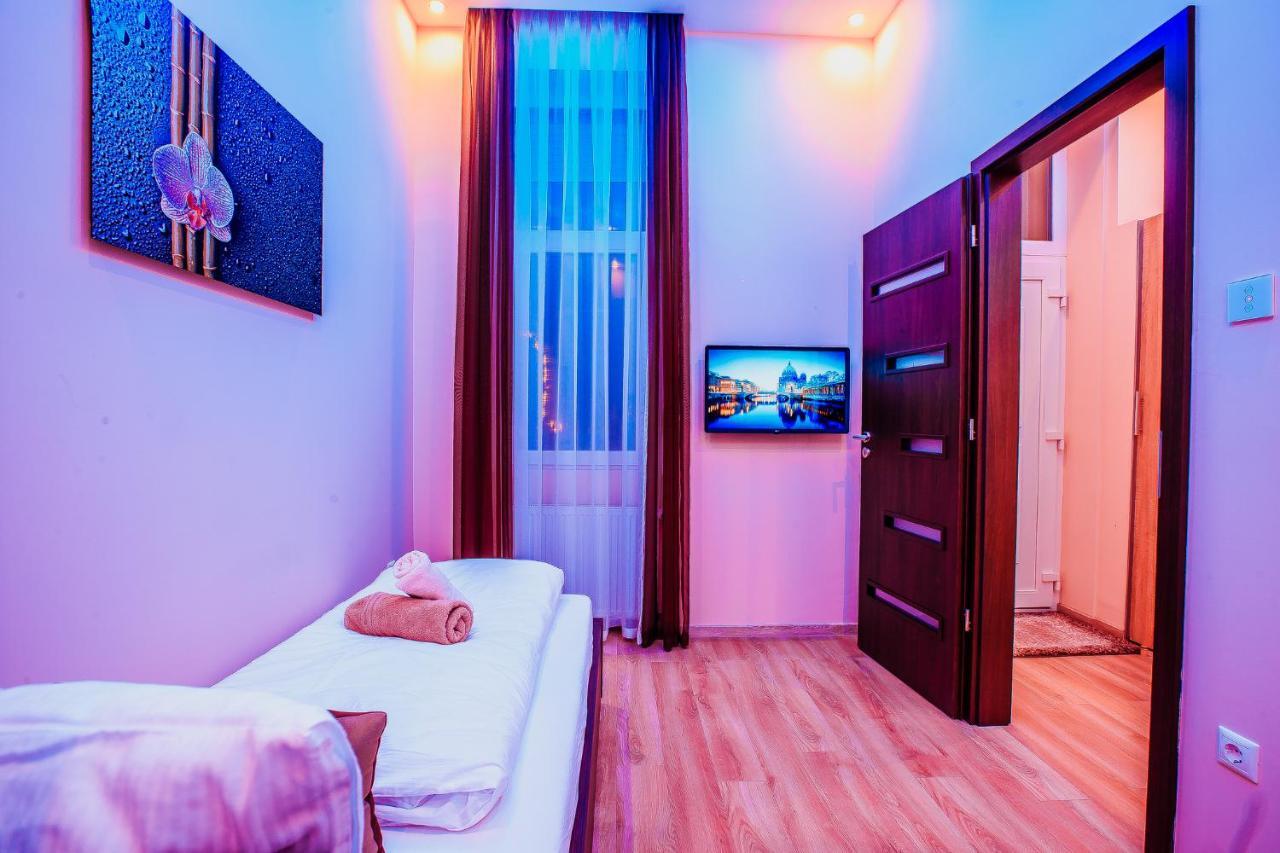 Luxury Smart Apartments Szeged Esterno foto